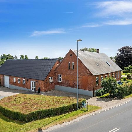 Stenstrup Familie Apartment Bagian luar foto